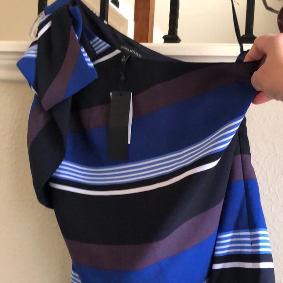 Banana republic one shoulder blouse - Picture 3 of 4